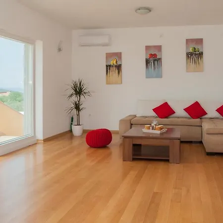 Villa Karmen *